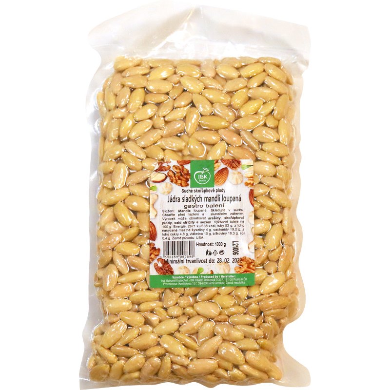 IBK Mandle blanšírované 1kg