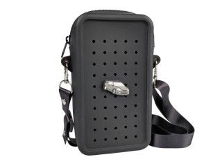 Gifty - Silikonová crossbody taštička černá a ozdobný pin